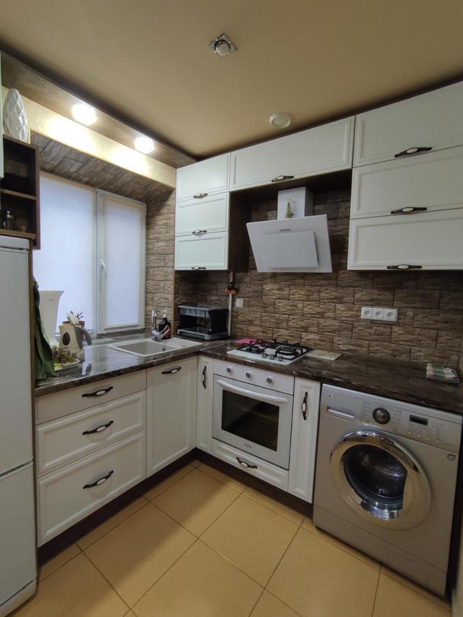 Comfortable Apartment Krementjuk Exteriör bild
